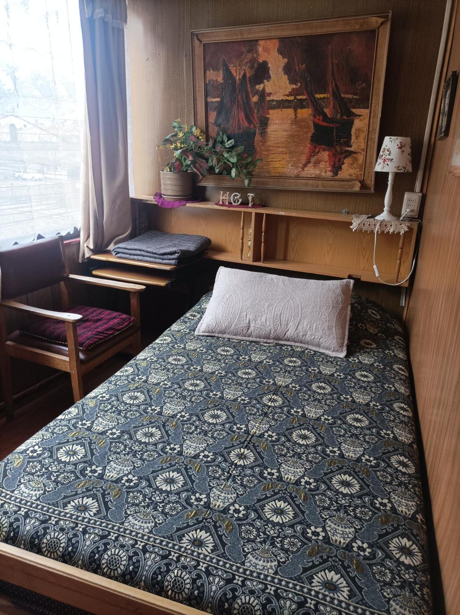 Alojamiento Familiar Rey Bed & Breakfast Punta Arenas Bagian luar foto